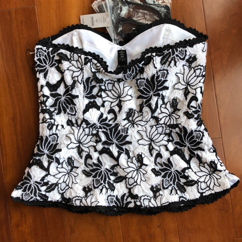 NWT WHITE HOUSE BLACK MARKET FLORAL LACE BUSTIER,6 - Picture 2 of 12